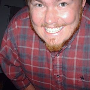 Meet your Posher, Dustin